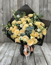 Букет цветов из:  Розы и Лизиантусы в Посёлок совхоза Красковский