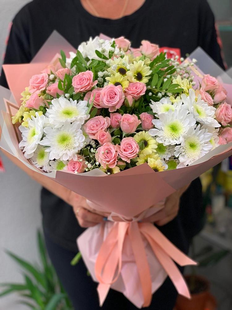 Букет цветов из: Розы и Хризантемы в Посёлок совхоза Красковский