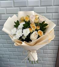 Букет цветов из:  Розы и Хризантемы в Посёлок совхоза Красковский