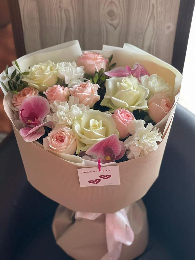 Букет цветов из: Орхидеи, Розы и Гвоздики в Посёлок совхоза Красковский