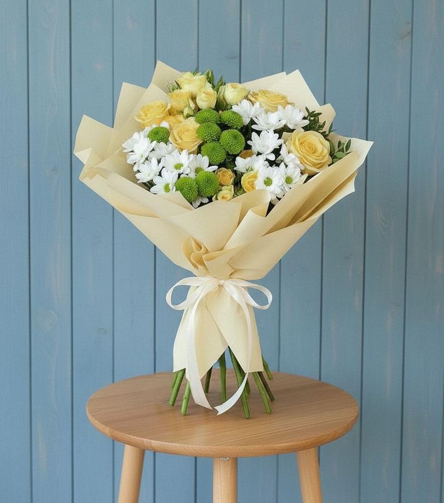 Букет цветов из: Хризантемы и Розы в Посёлок совхоза Красковский