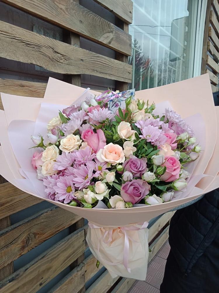 Букет цветов из: Розы и Хризантемы в Посёлок совхоза Красковский