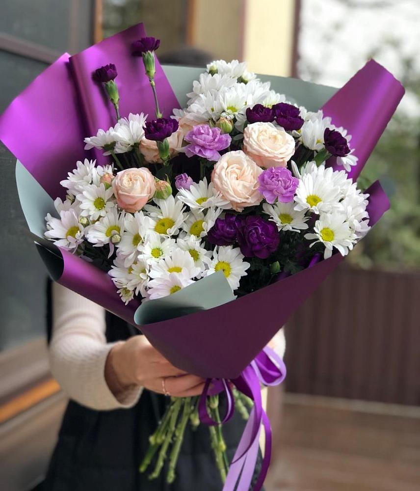 Букет цветов из: Хризантемы, Гвоздики и Розы в Посёлок совхоза Красковский