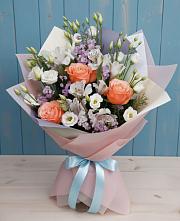Букет цветов из:  Лизиантусы, Розы, Альстромерии и Гипсофила в Посёлок совхоза Красковский