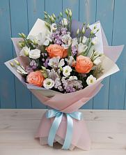 Букет цветов из:  Лизиантусы, Розы, Альстромерии и Гипсофила в Посёлок совхоза Красковский