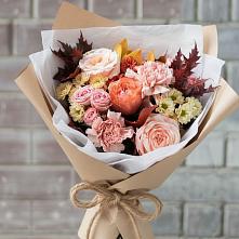 Букет цветов из:  Гвоздики, Хризантемы и Розы в Посёлок совхоза Красковский
