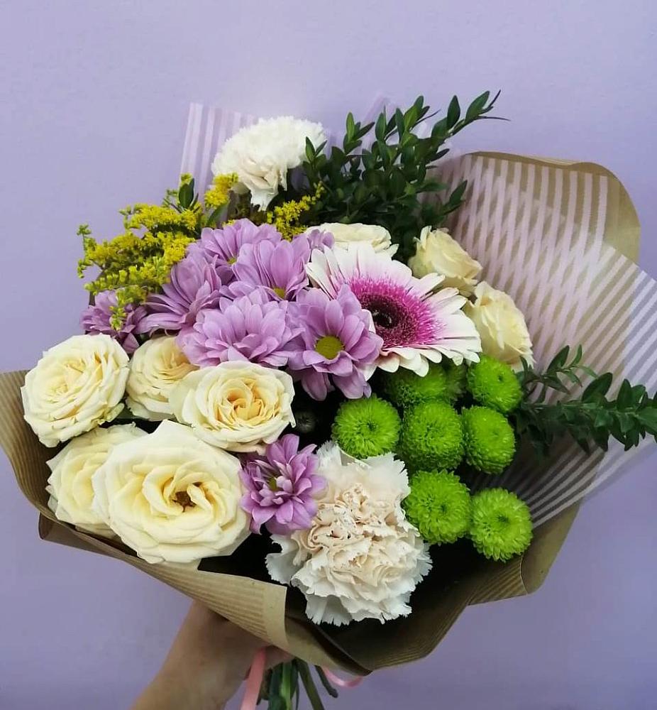 Букет цветов из: Хризантемы, Розы, Гвоздики и Герберы в Посёлок совхоза Красковский