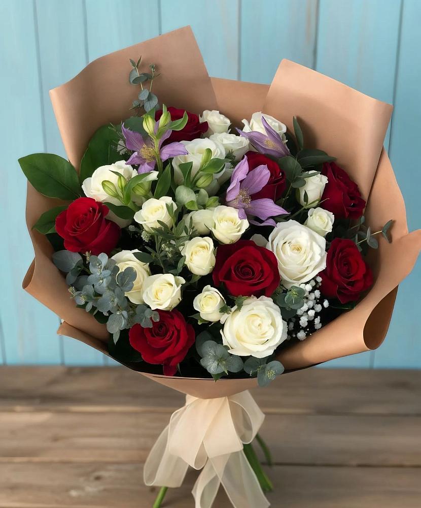 Букет цветов из: Розы и Альстромерии в Посёлок совхоза Красковский