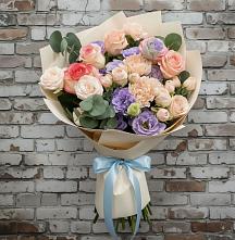 Букет цветов из:  Розы, Лизиантусы и Гвоздики #REPLACE_PRED# Посёлок совхоза Красковский