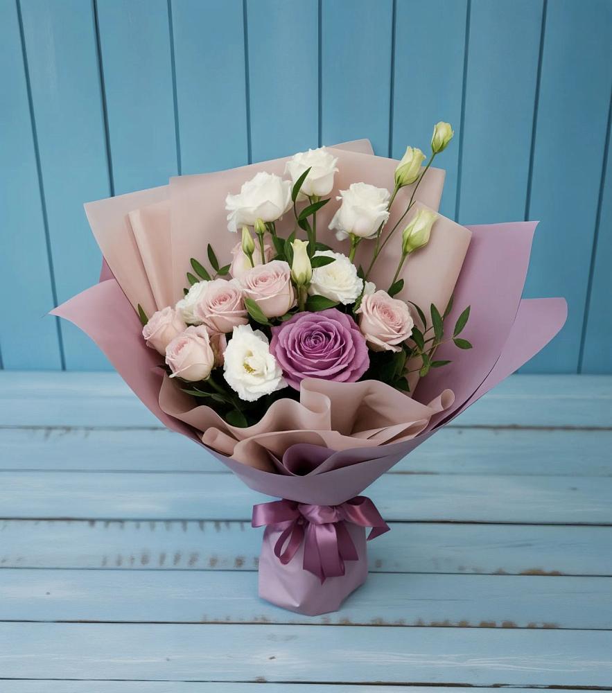 Букет цветов из: Розы и Лизиантусы в Посёлок совхоза Красковский